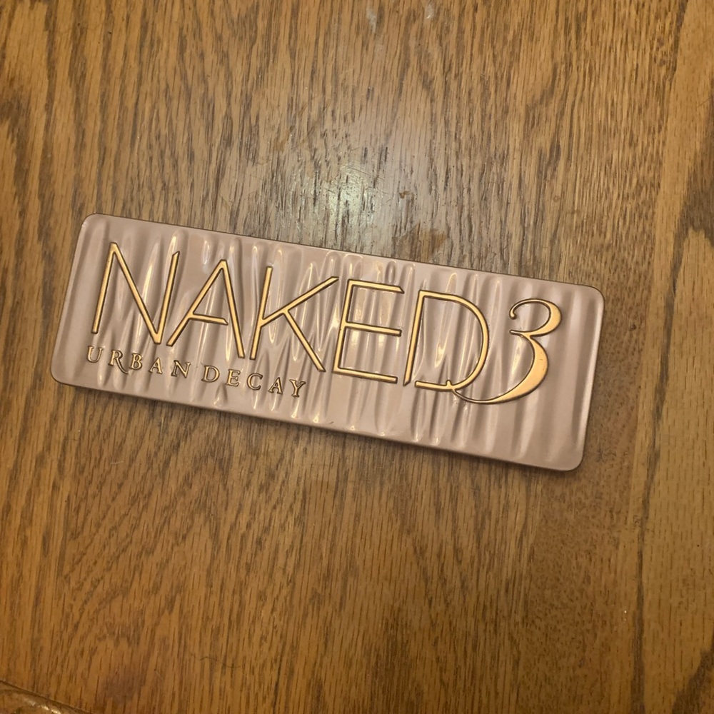 Eyeshadow palette